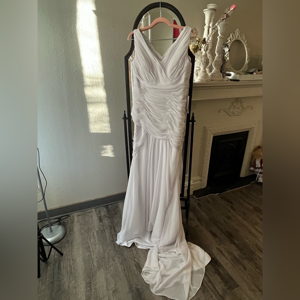 JJ's House White Ruched V-Neck Wedding Dress
